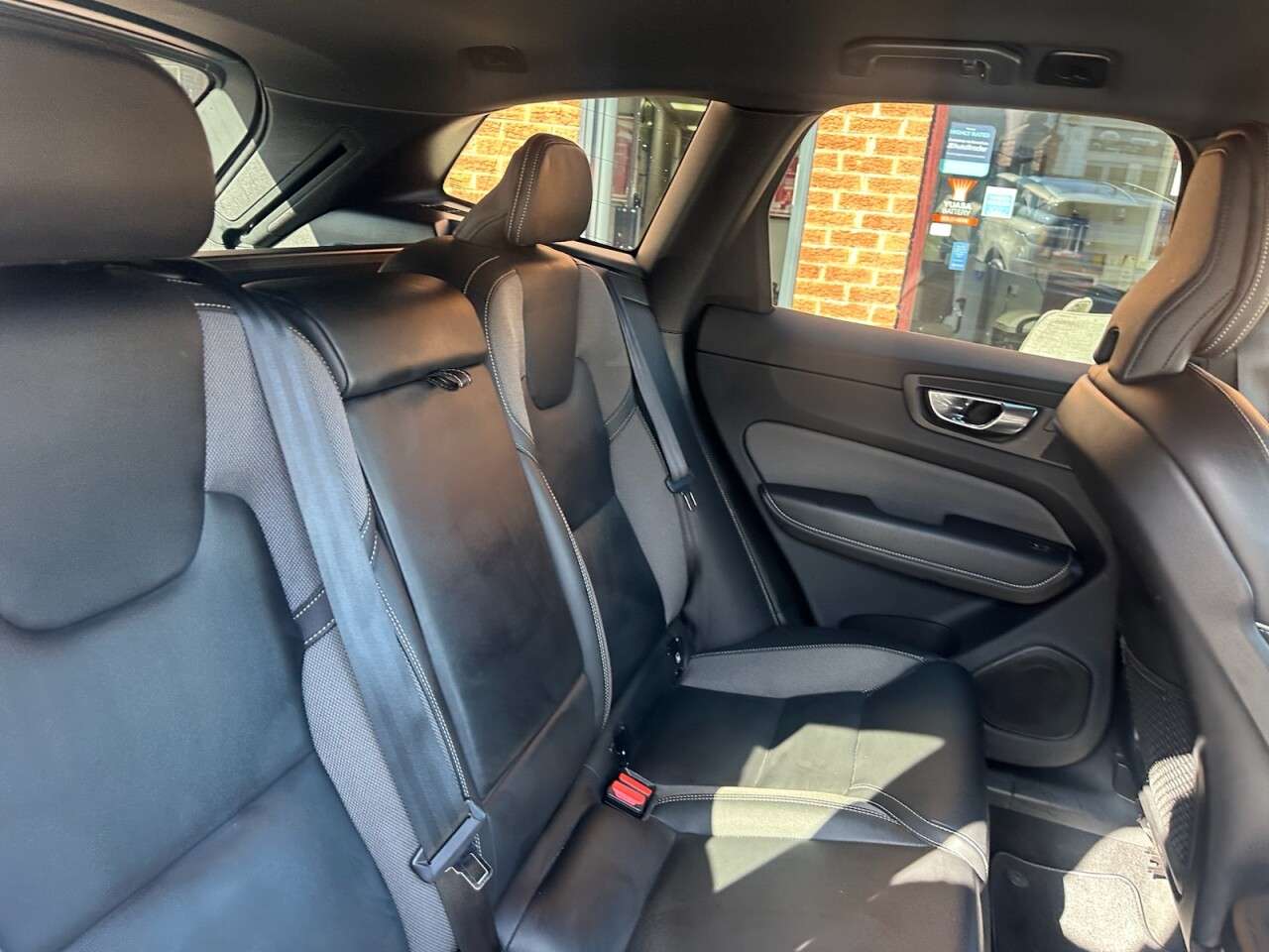 2022 VOLVO XC60 2022 VOLVO XC60
