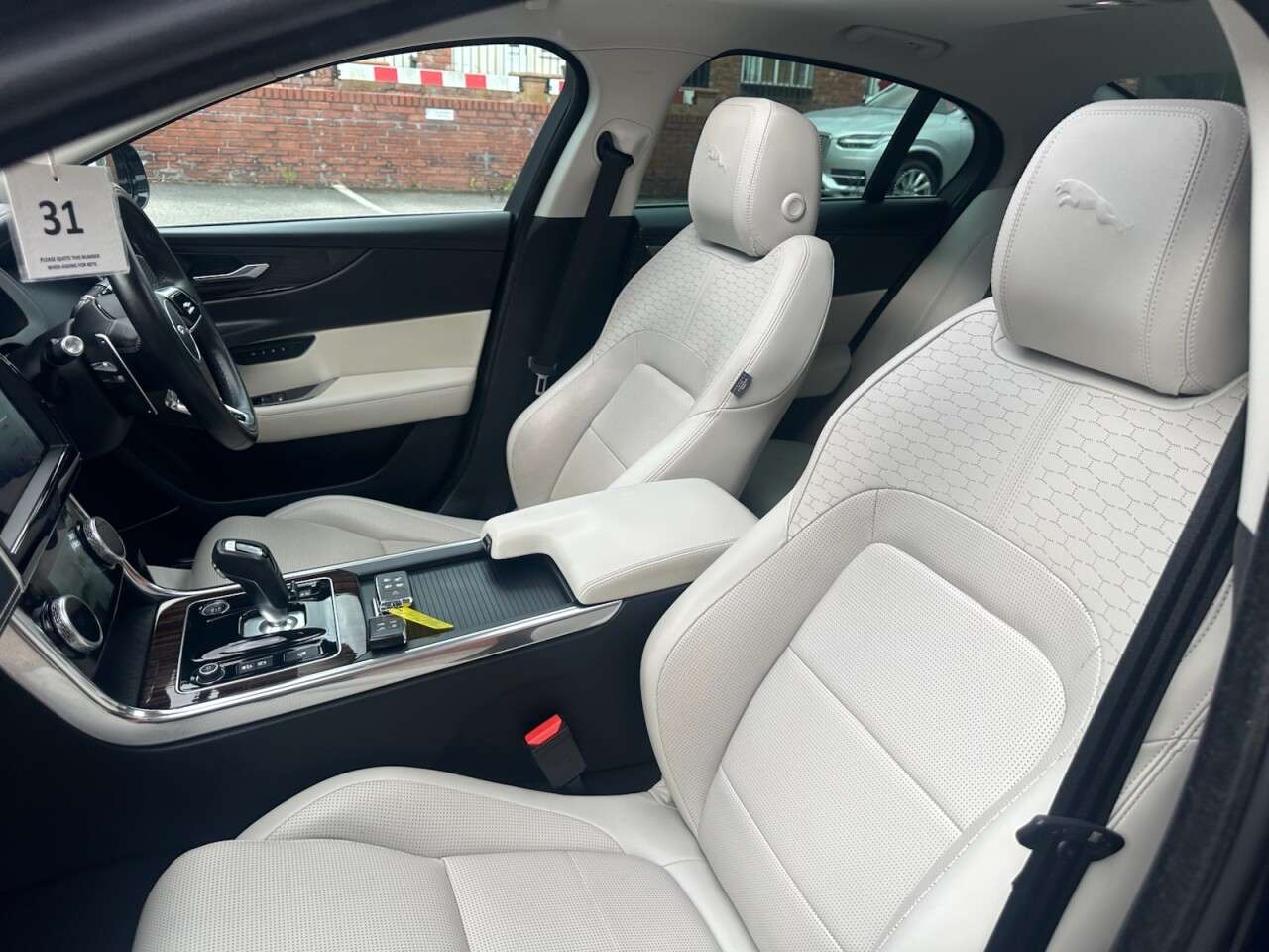2020 JAGUAR XE 2020 JAGUAR XE