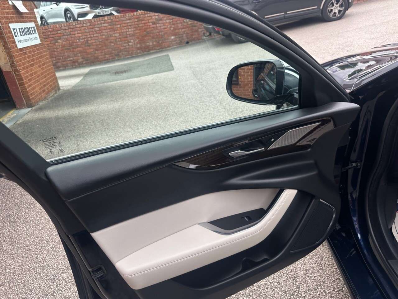 2020 JAGUAR XE 2020 JAGUAR XE