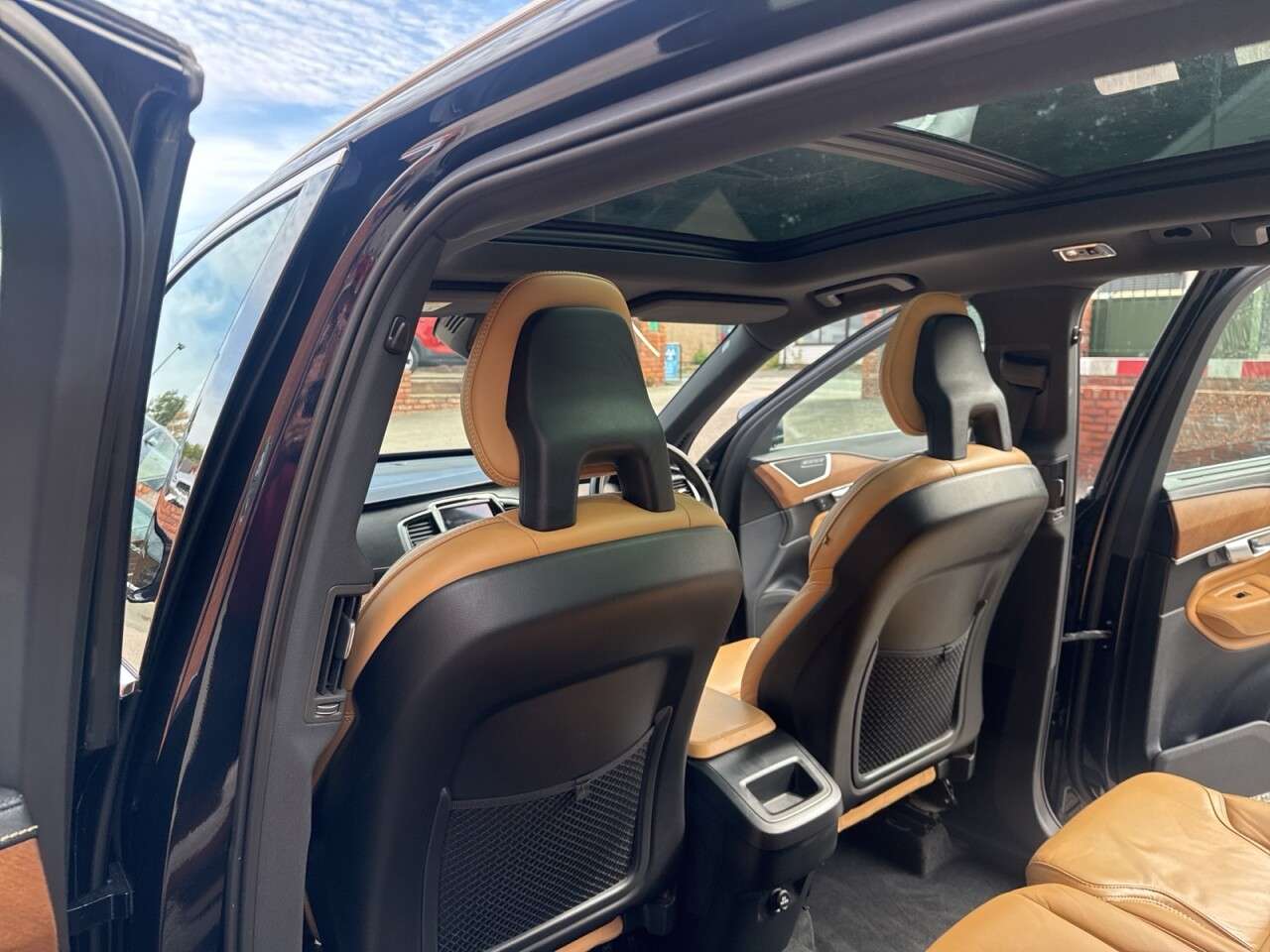 2017 VOLVO XC90 2017 VOLVO XC90
