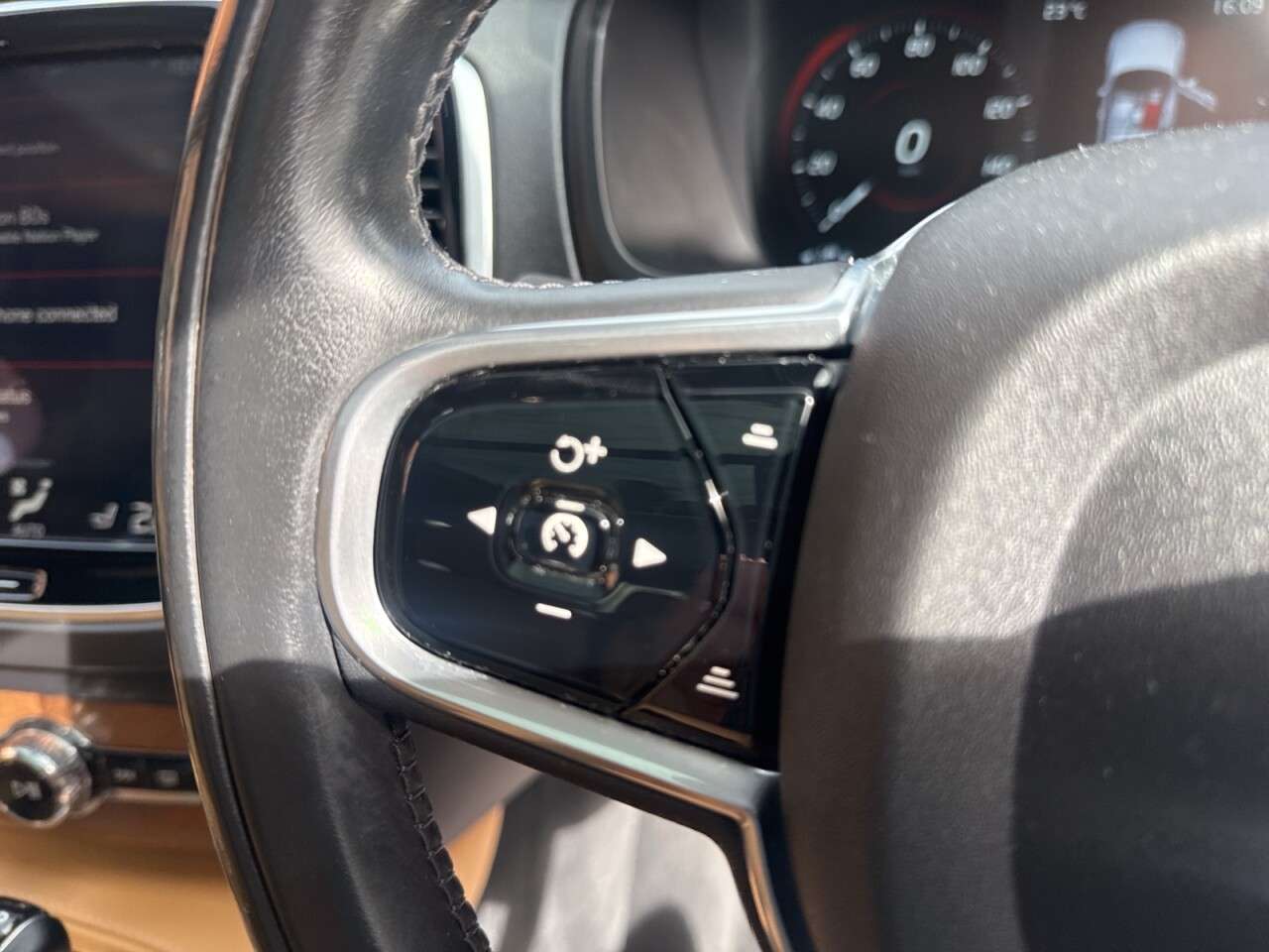 2017 VOLVO XC90 2017 VOLVO XC90