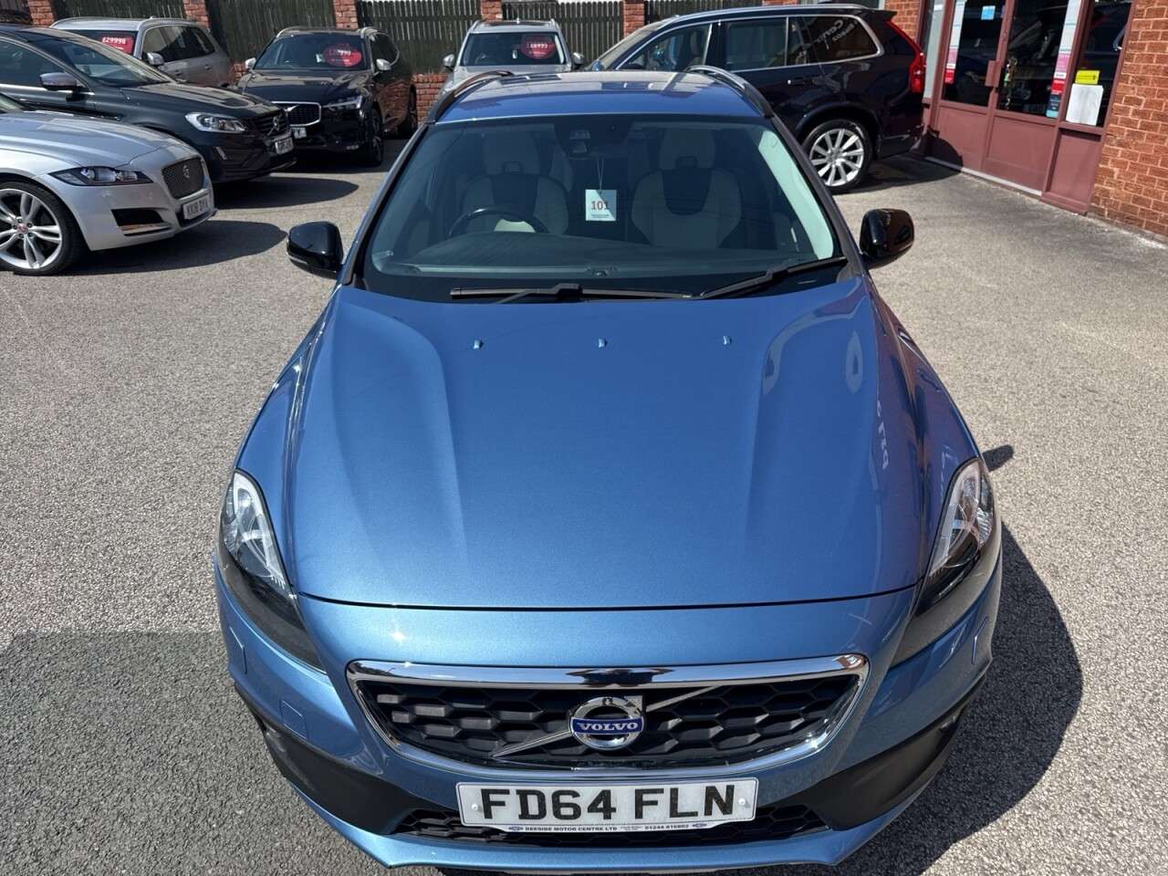 2014 VOLVO V40 CROSS COUNTRY 2014 VOLVO V40 CROSS COUNTRY