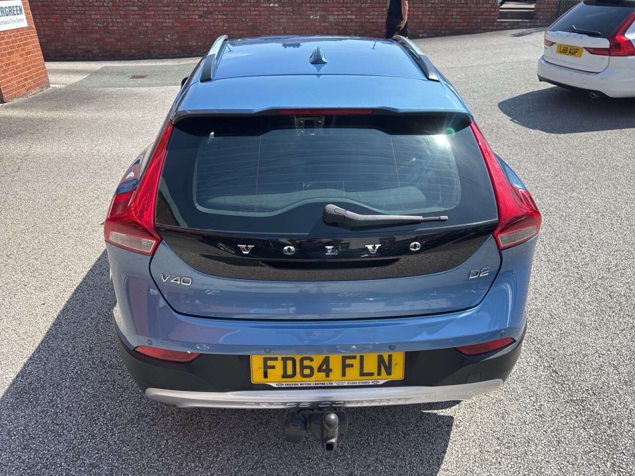 2014 VOLVO V40 CROSS COUNTRY 2014 VOLVO V40 CROSS COUNTRY