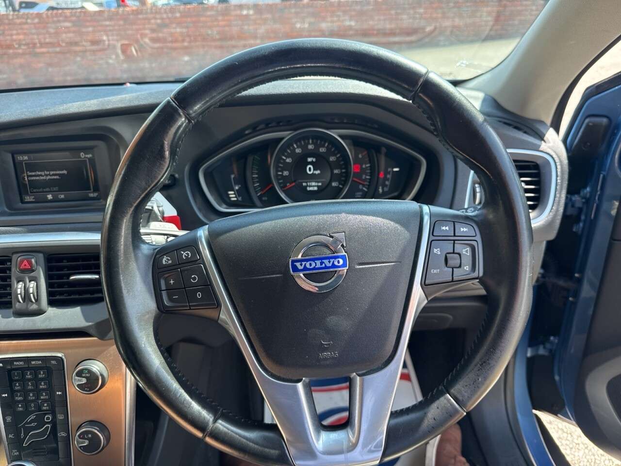 2014 VOLVO V40 CROSS COUNTRY 2014 VOLVO V40 CROSS COUNTRY