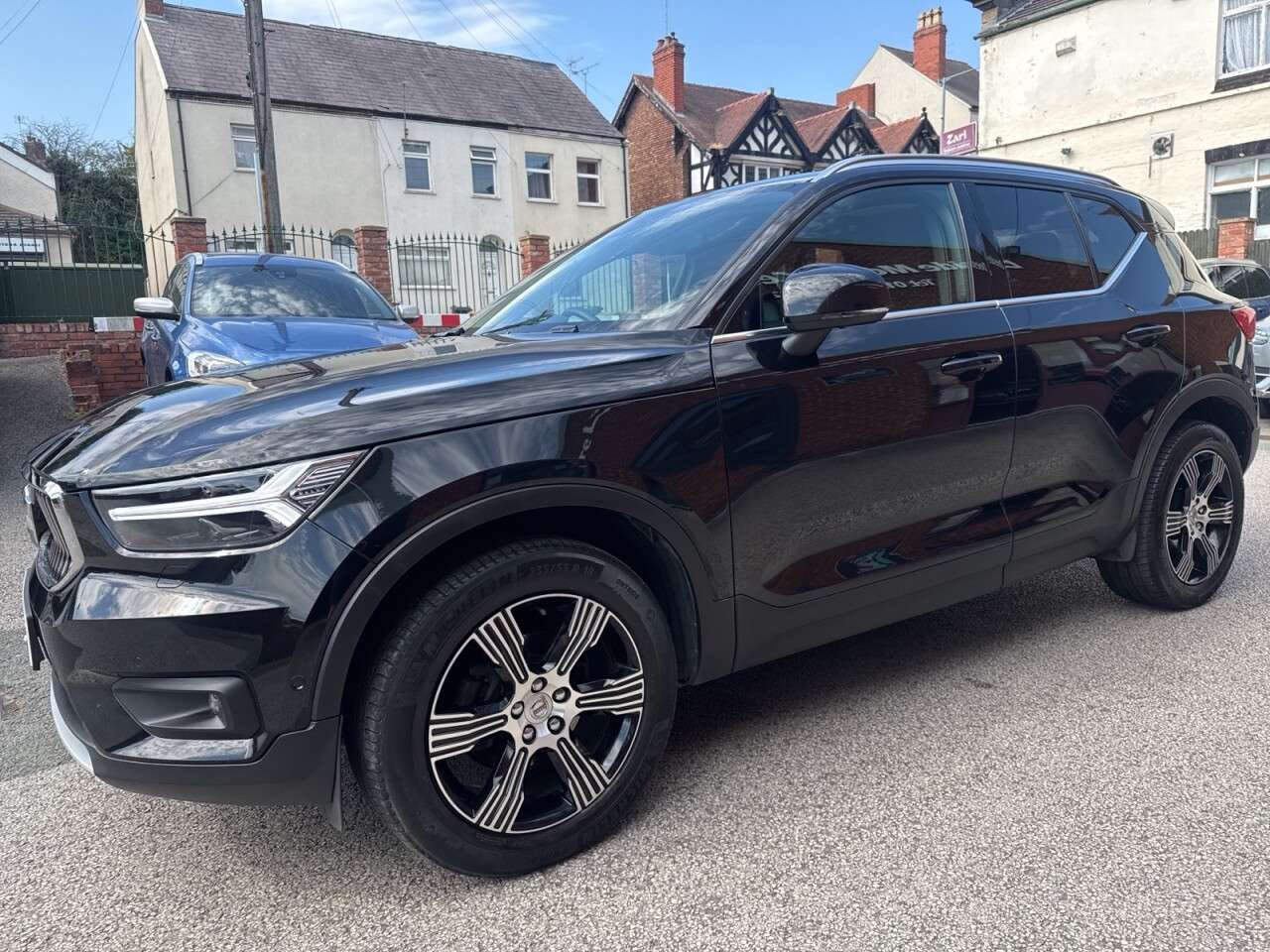 A 2018 VOLVO XC40 2.0 D3 Inscription SUV 5dr Diesel Auto Euro 6 (s/s) (150 ps) 360 Degree cam A 2018 VOLVO XC40 2.0 D3 Inscription SUV 5dr Diesel Auto Euro 6 (s/s) (150 ps) 360 Degree cam