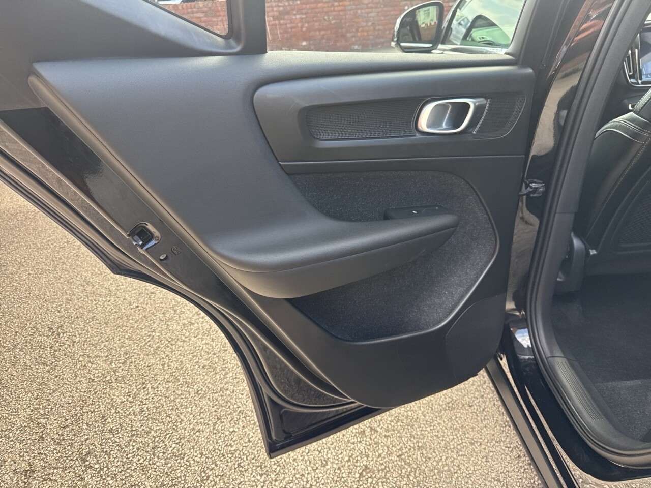 2018 VOLVO XC40 2018 VOLVO XC40