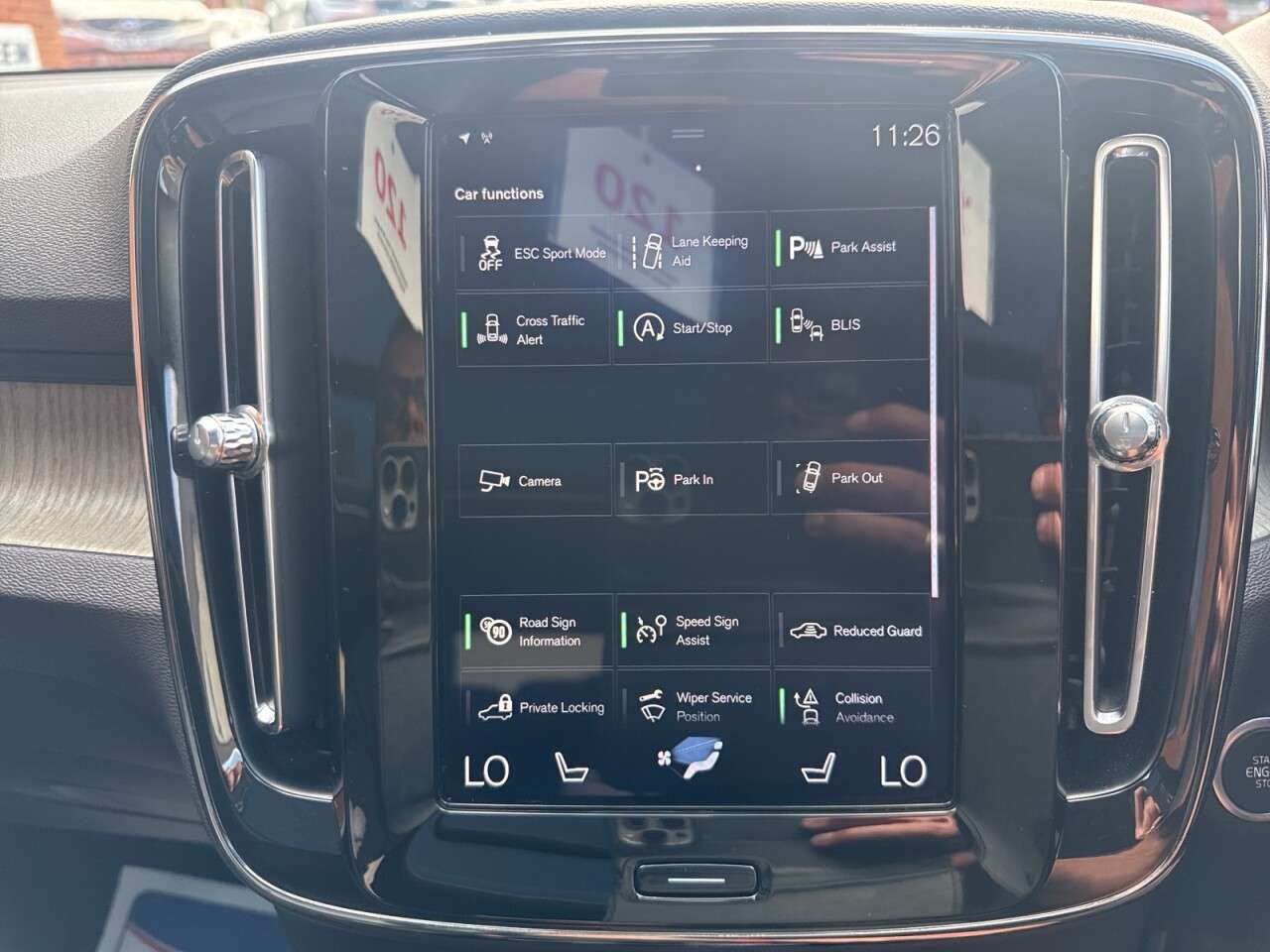 2018 VOLVO XC40 2018 VOLVO XC40