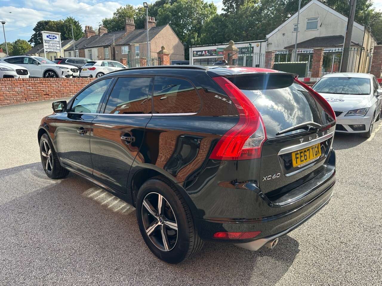2017 VOLVO XC60 2017 VOLVO XC60