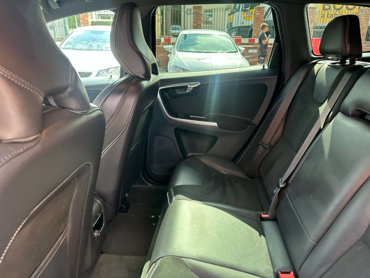 2017 VOLVO XC60 2017 VOLVO XC60