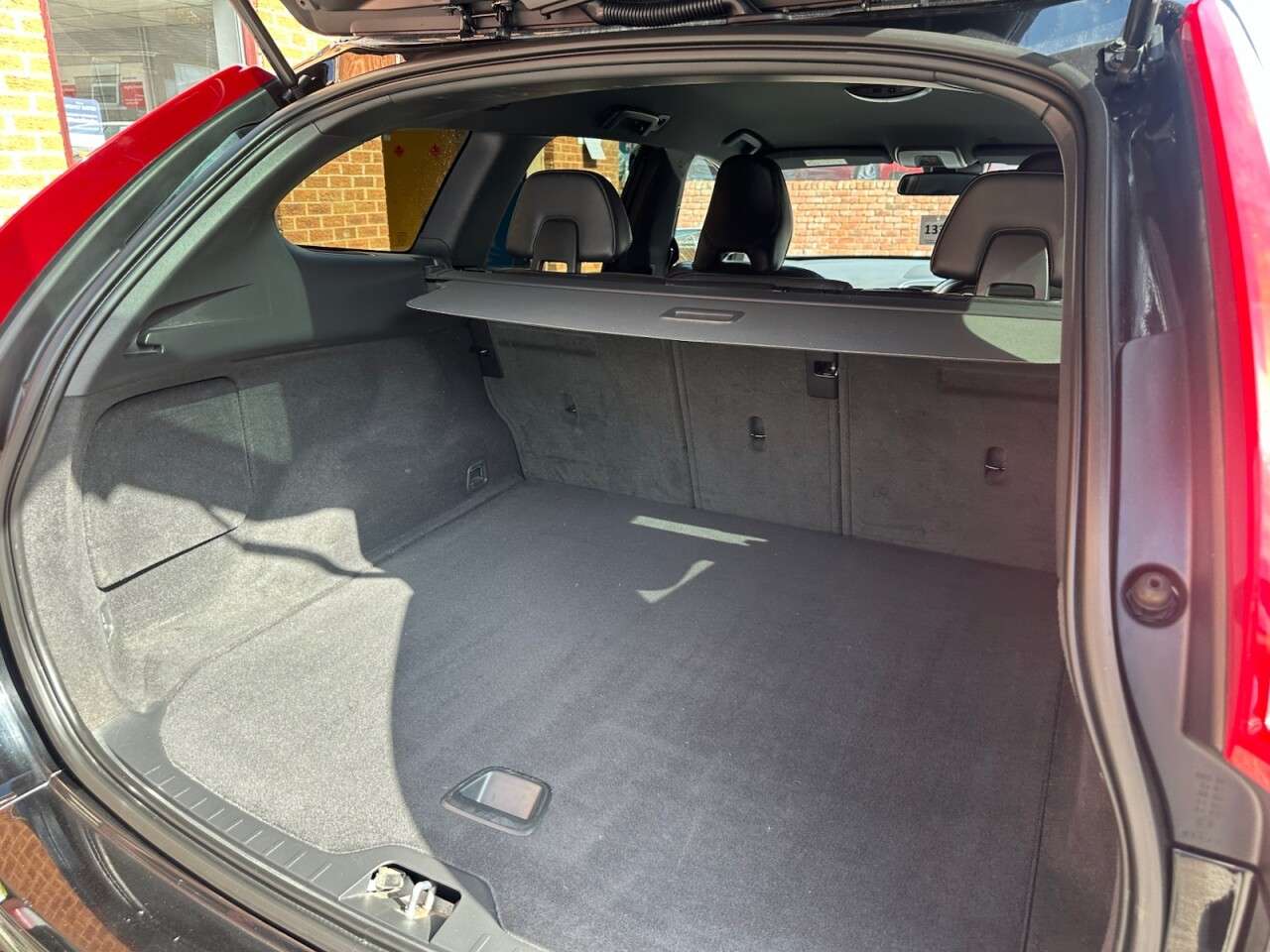 2017 VOLVO XC60 2017 VOLVO XC60