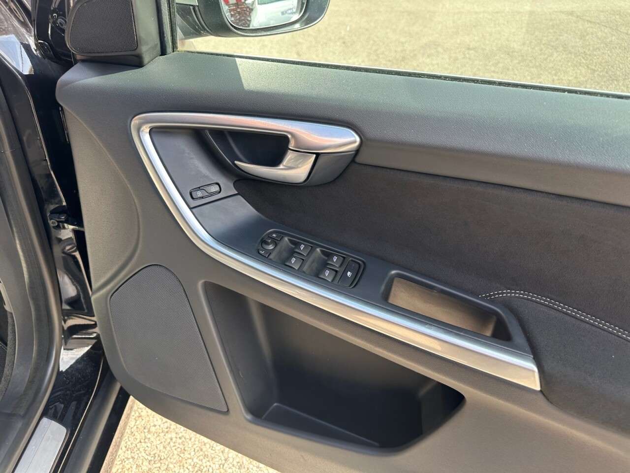 2017 VOLVO XC60 2017 VOLVO XC60