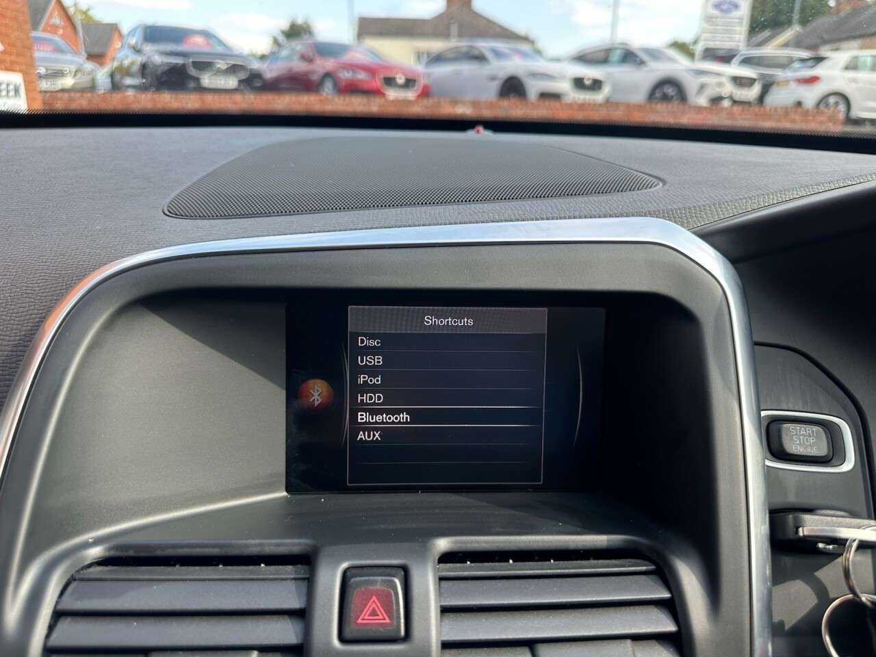 2017 VOLVO XC60 2017 VOLVO XC60