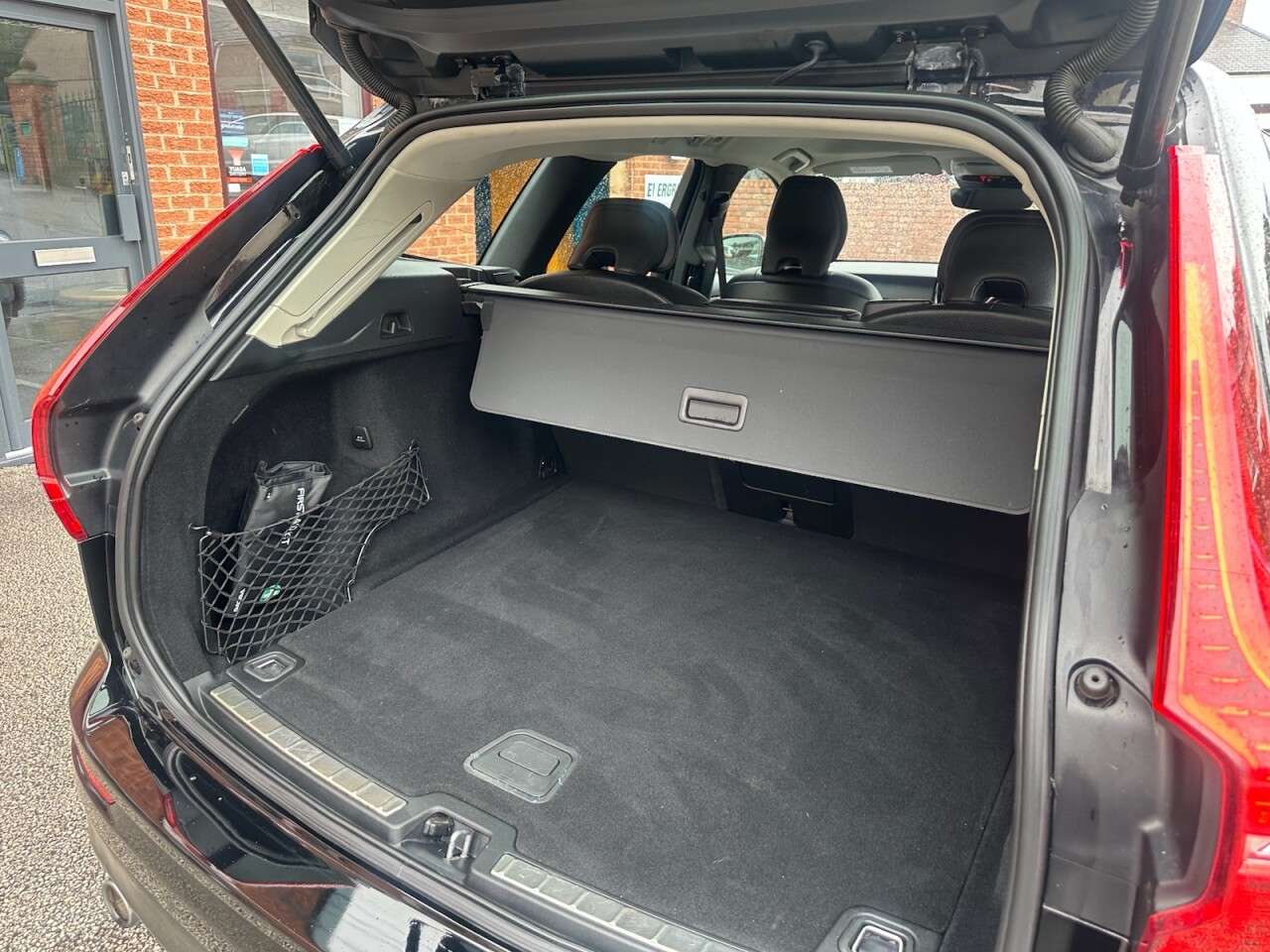 2020 VOLVO XC60 2020 VOLVO XC60