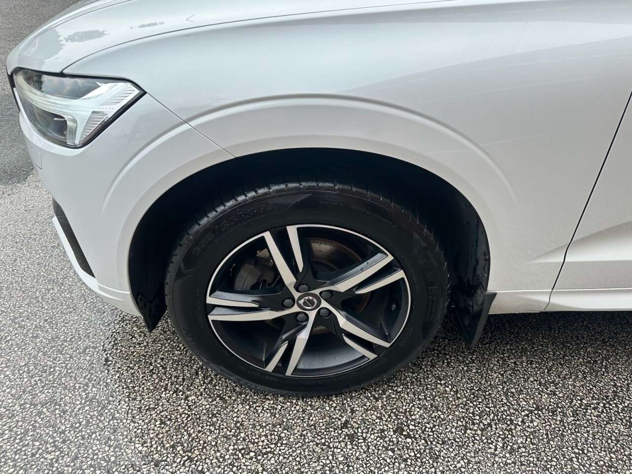 2021 VOLVO XC60 2021 VOLVO XC60