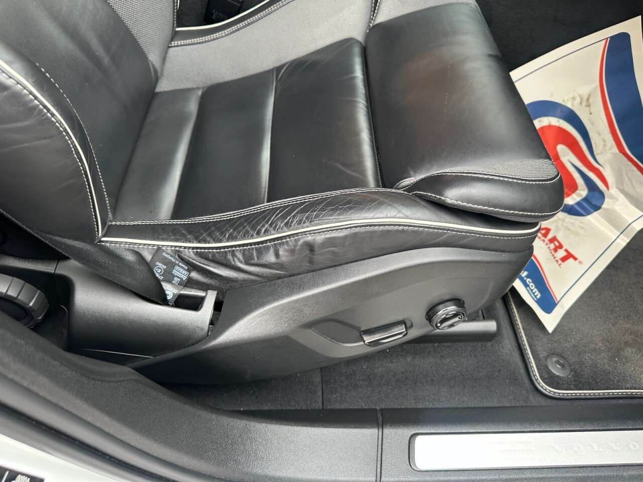 2021 VOLVO XC60 2021 VOLVO XC60