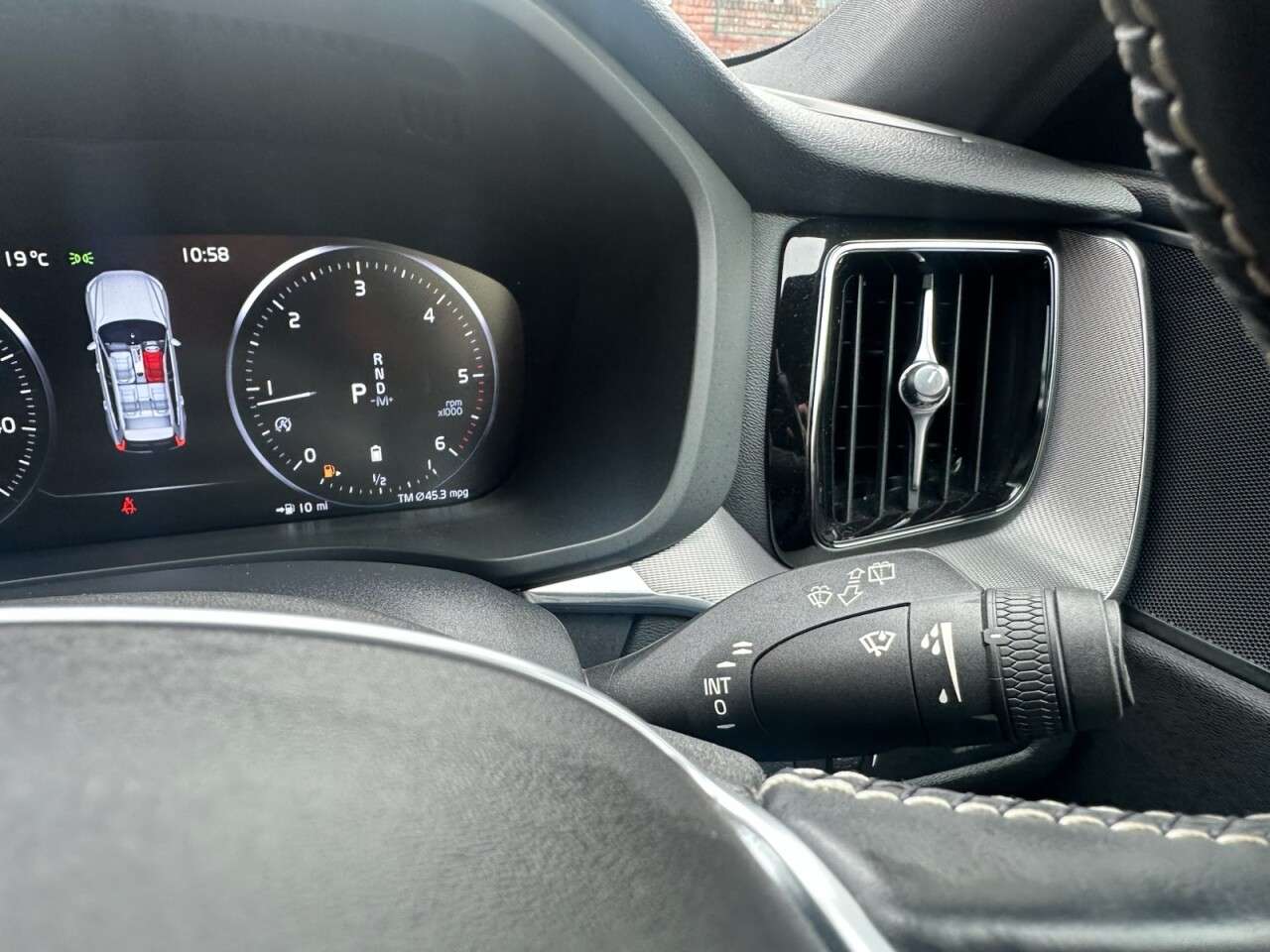 2021 VOLVO XC60 2021 VOLVO XC60