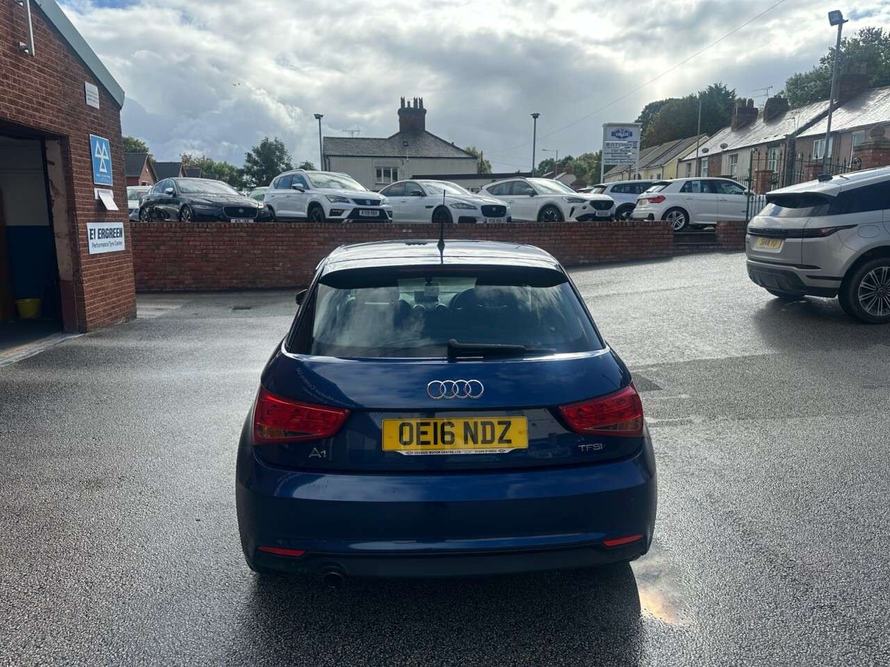 2016 AUDI A1 2016 AUDI A1