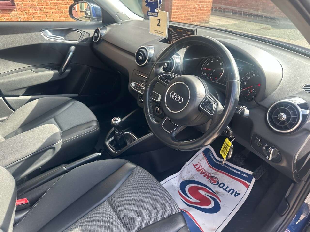 2016 AUDI A1 2016 AUDI A1
