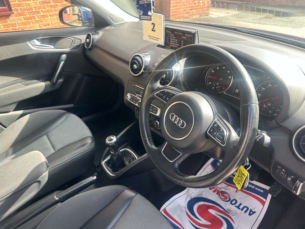 2016 AUDI A1 2016 AUDI A1