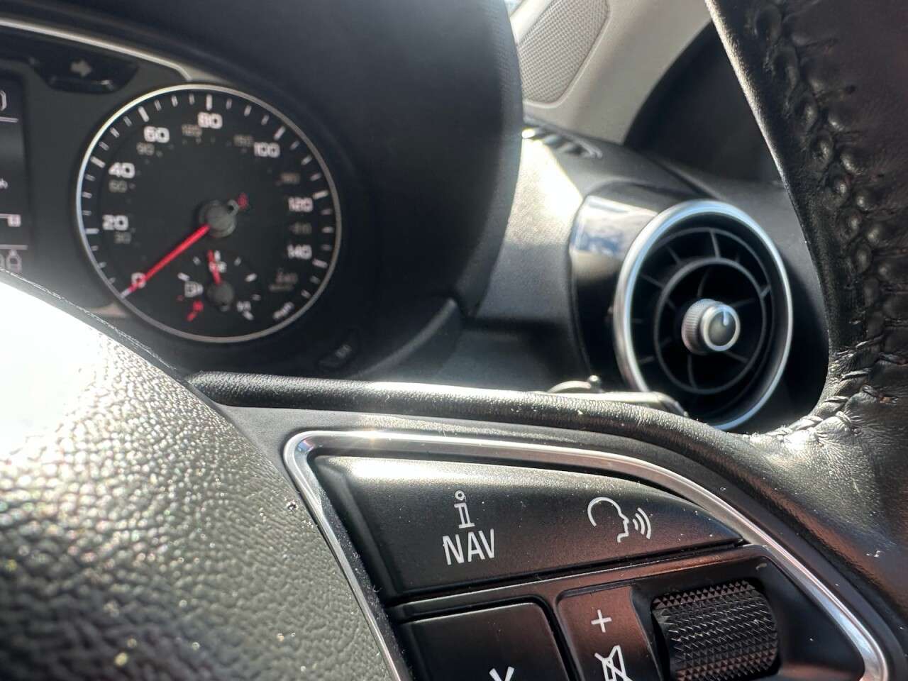 2016 AUDI A1 2016 AUDI A1