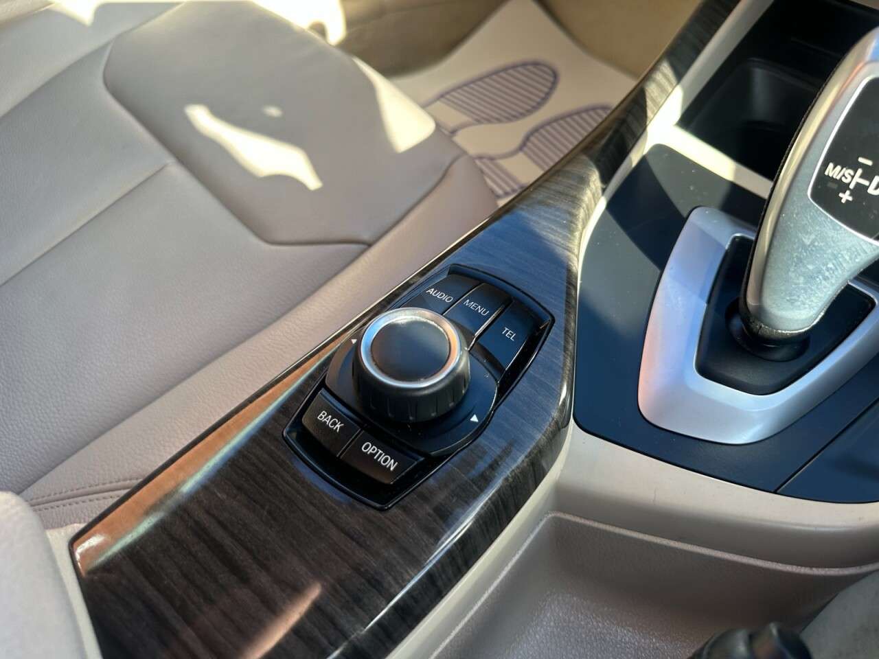 2012 BMW 1 SERIES 2012 BMW 1 SERIES