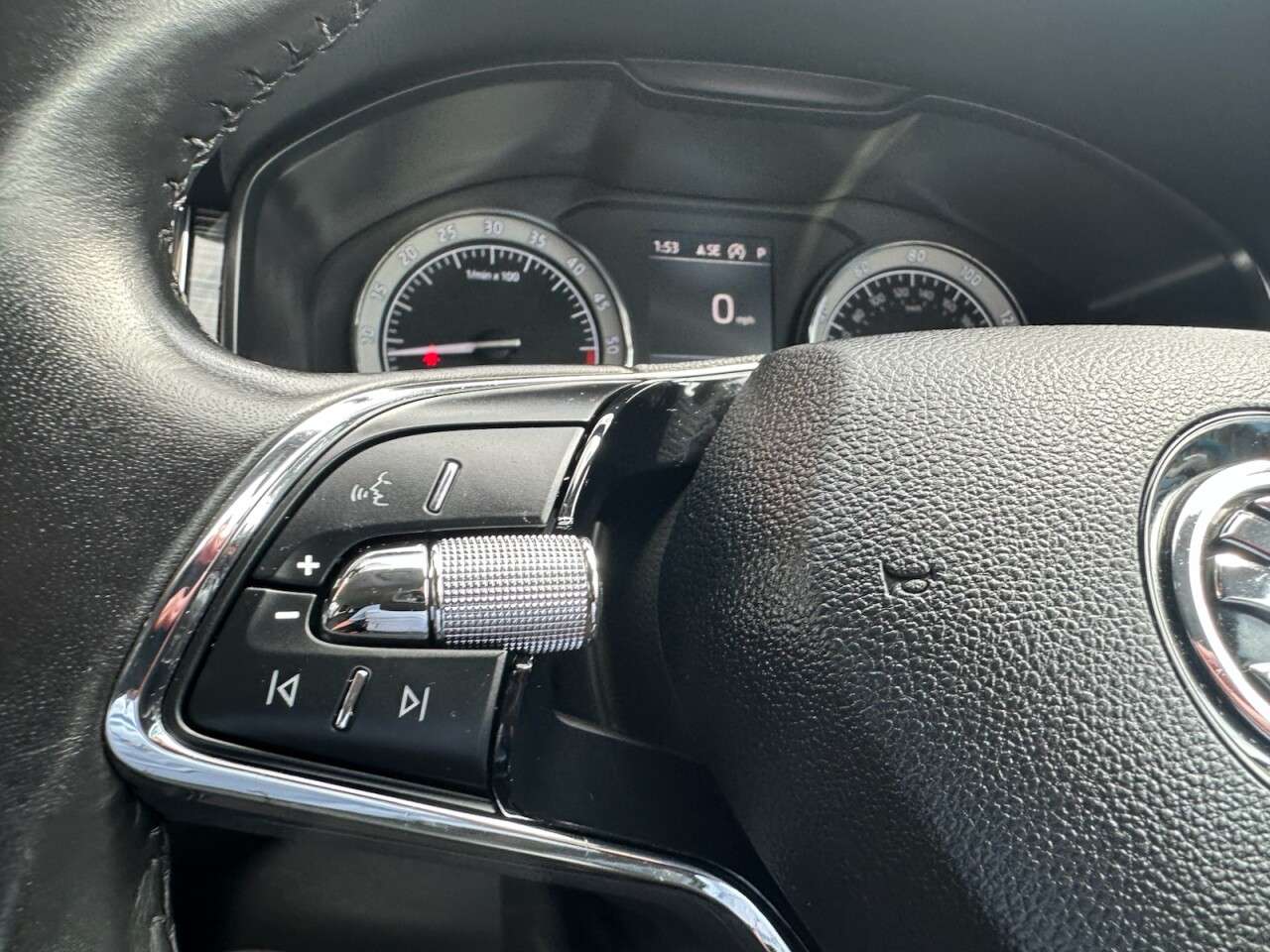2021 SKODA KODIAQ 2021 SKODA KODIAQ