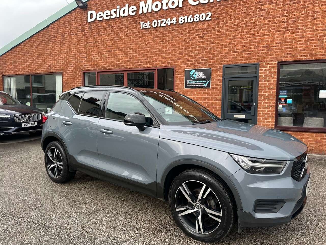 2021 VOLVO XC40 2021 VOLVO XC40