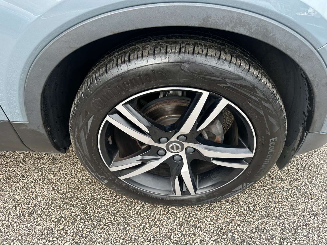 2021 VOLVO XC40 2021 VOLVO XC40
