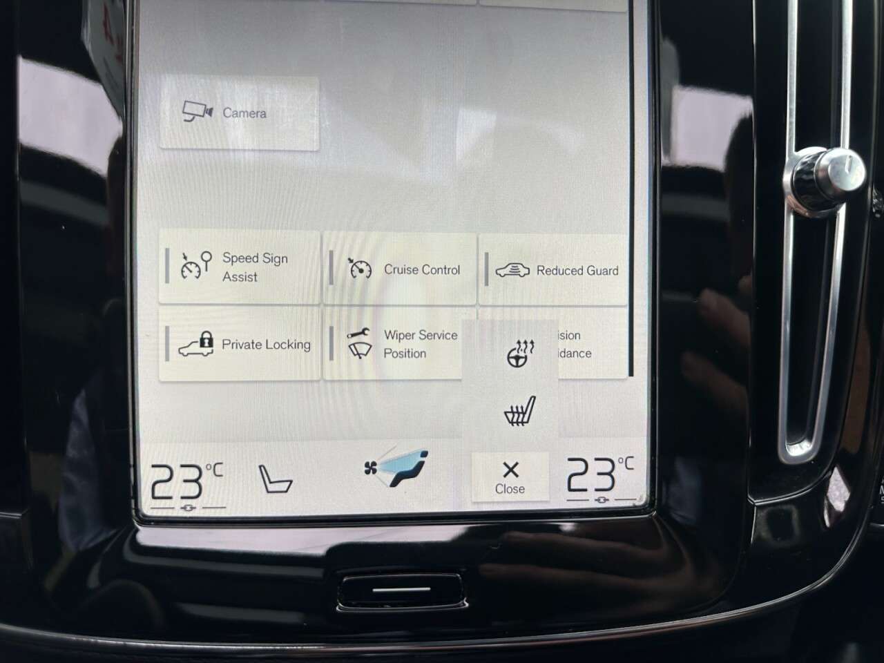 2021 VOLVO XC40 2021 VOLVO XC40