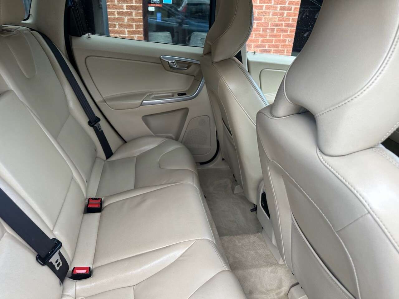 2015 VOLVO XC60 2015 VOLVO XC60