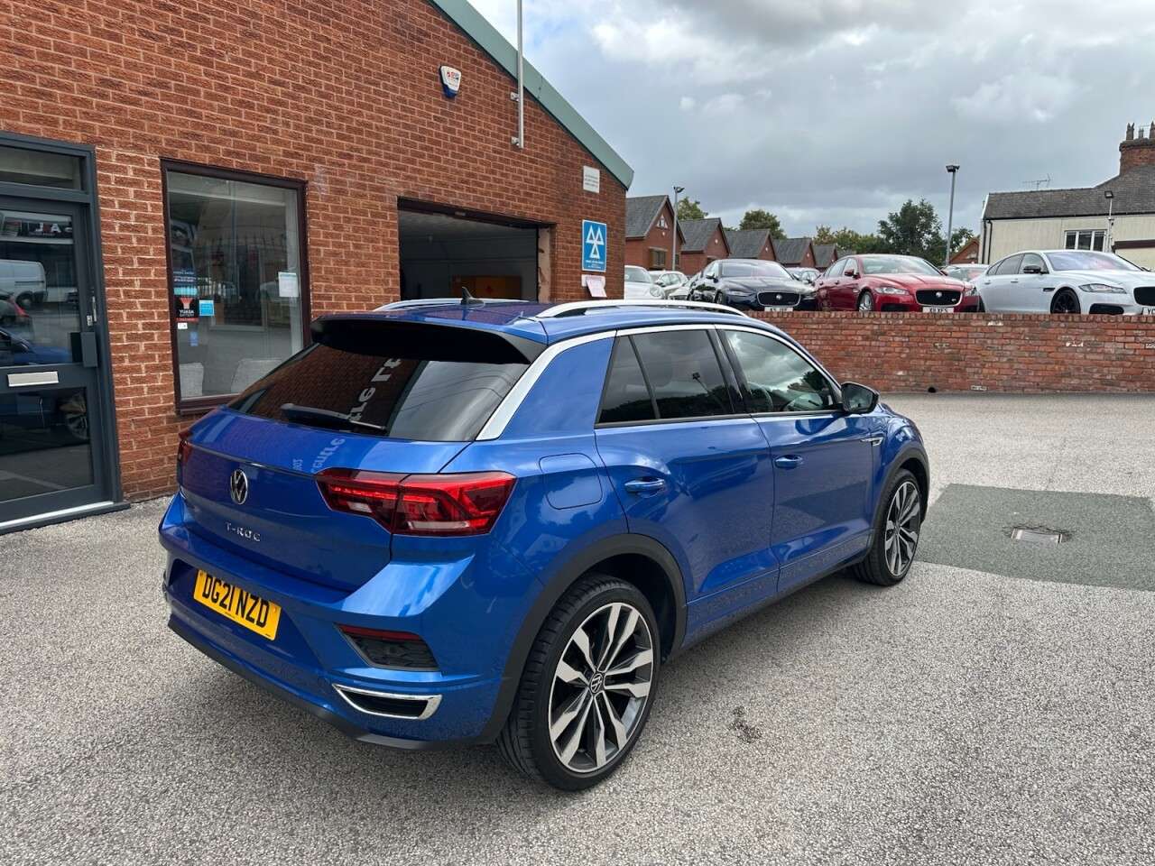 2021 VOLKSWAGEN T-ROC 2021 VOLKSWAGEN T-ROC