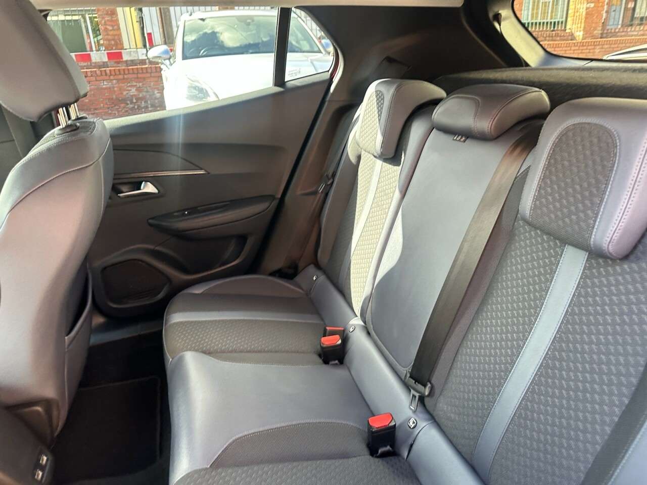 2020 PEUGEOT 2008 2020 PEUGEOT 2008
