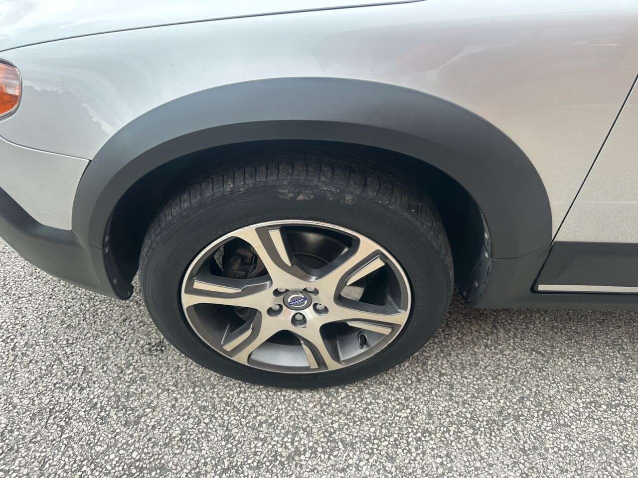 2012 VOLVO XC70 2012 VOLVO XC70