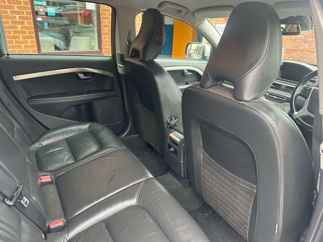 2012 VOLVO XC70 2012 VOLVO XC70
