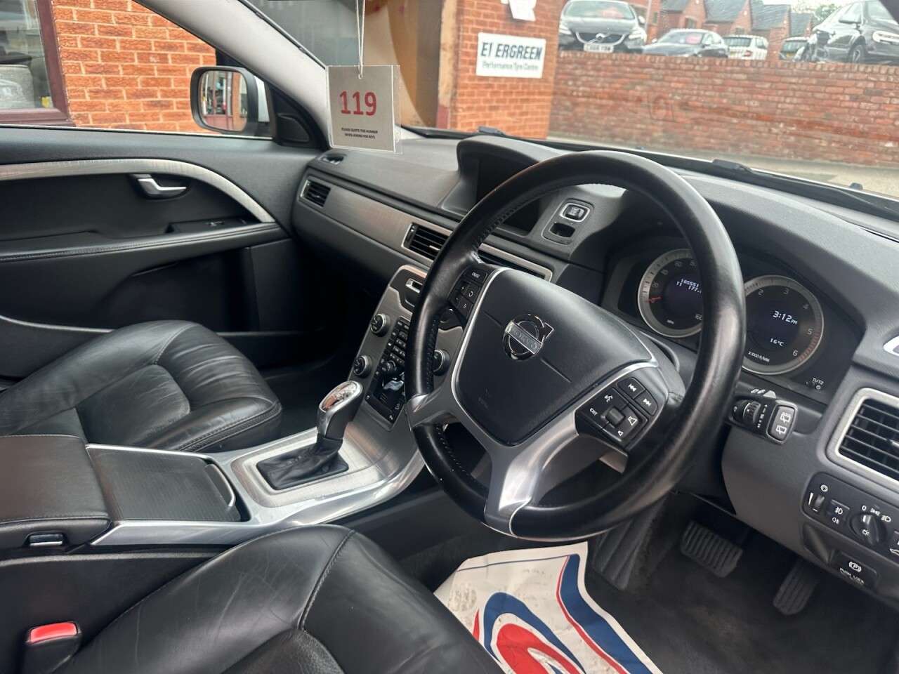 2012 VOLVO XC70 2012 VOLVO XC70
