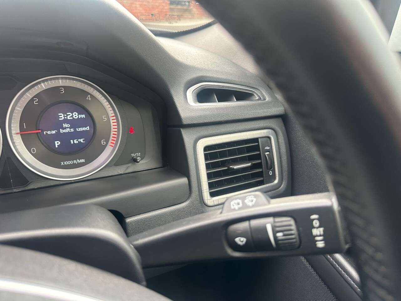 2012 VOLVO XC70 2012 VOLVO XC70