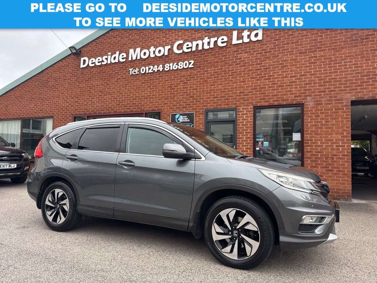 A 2016 HONDA CR-V 1.6 i-DTEC EX SUV 5dr Diesel Manual 4WD Euro 6 (s/s) (160 ps) A 2016 HONDA CR-V 1.6 i-DTEC EX SUV 5dr Diesel Manual 4WD Euro 6 (s/s) (160 ps)