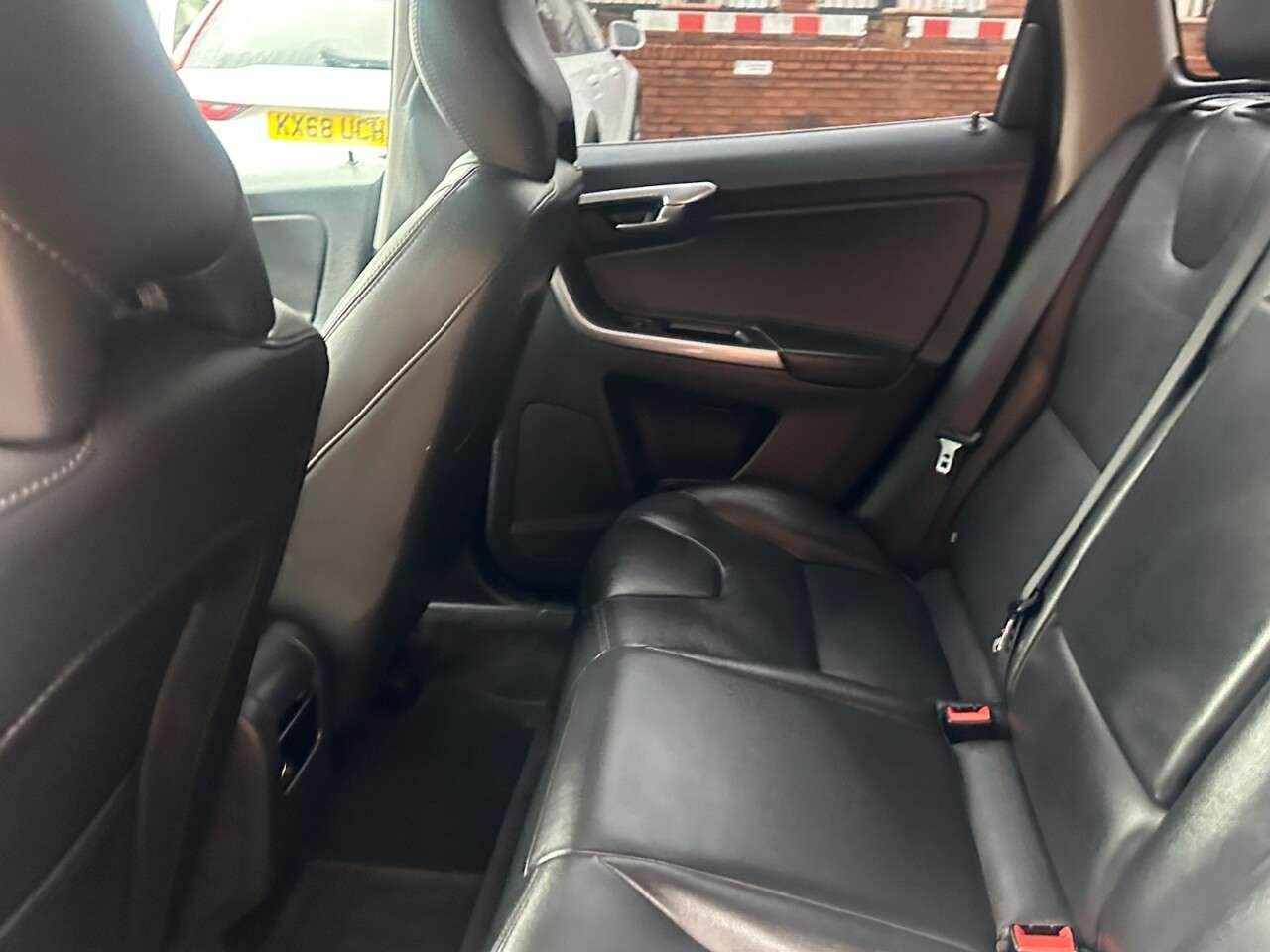 2016 VOLVO XC60 2016 VOLVO XC60