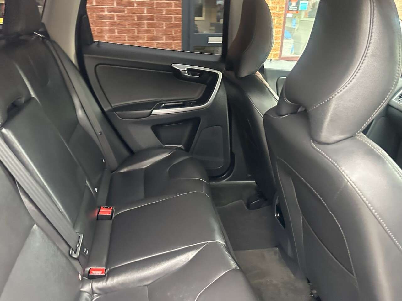 2016 VOLVO XC60 2016 VOLVO XC60