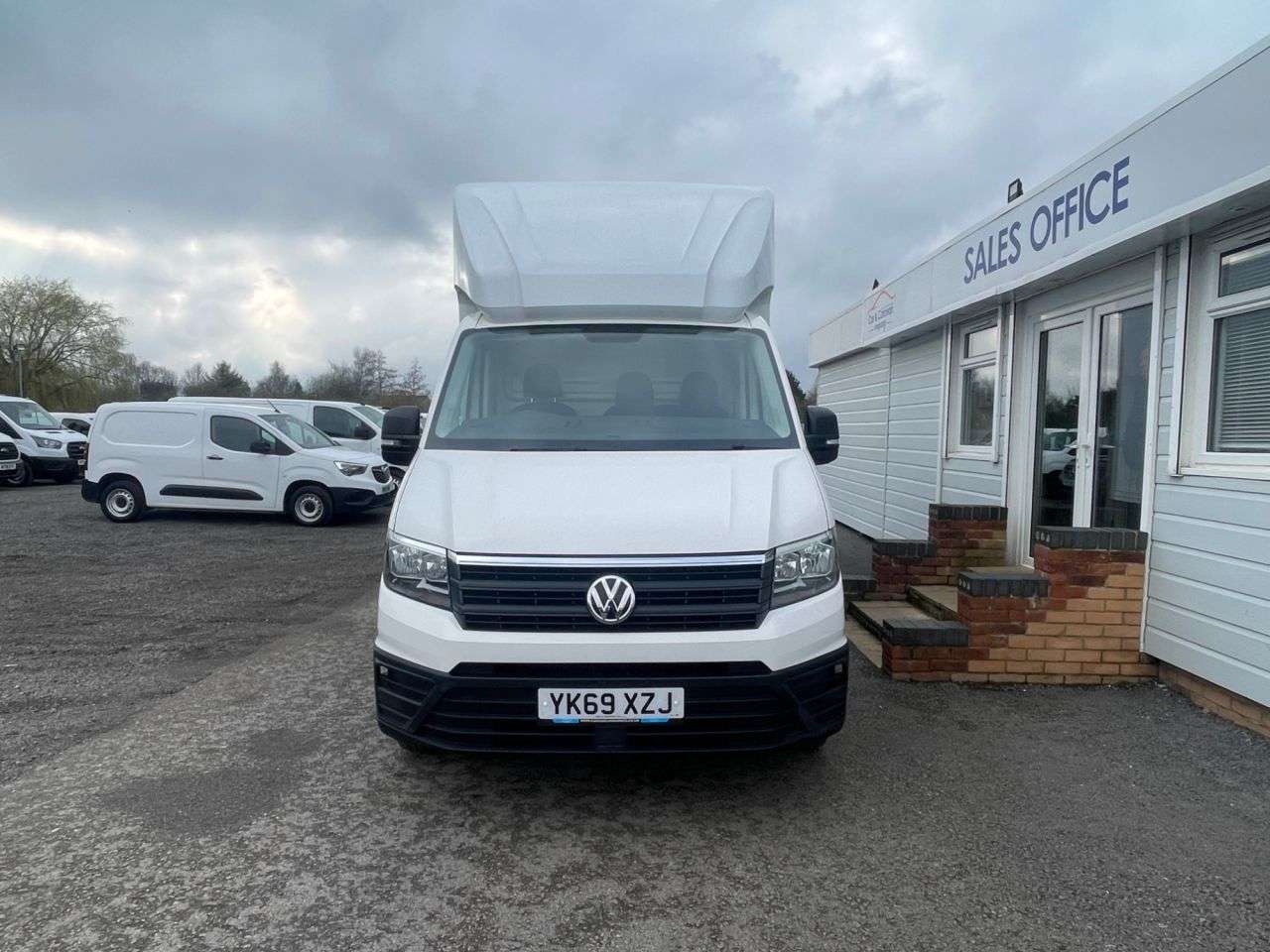A 2019 VOLKSWAGEN CRAFTER CR35 TDI C/C L STARTLINE A 2019 VOLKSWAGEN CRAFTER CR35 TDI C/C L STARTLINE