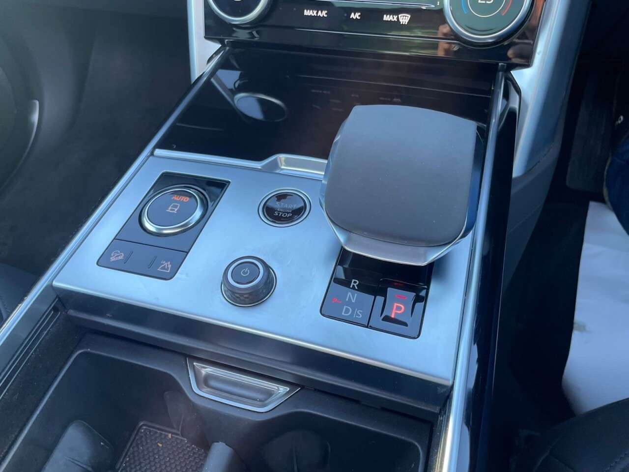 2022 LAND ROVER RANGE ROVER 2022 LAND ROVER RANGE ROVER