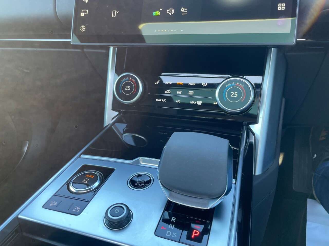 2022 LAND ROVER RANGE ROVER 2022 LAND ROVER RANGE ROVER