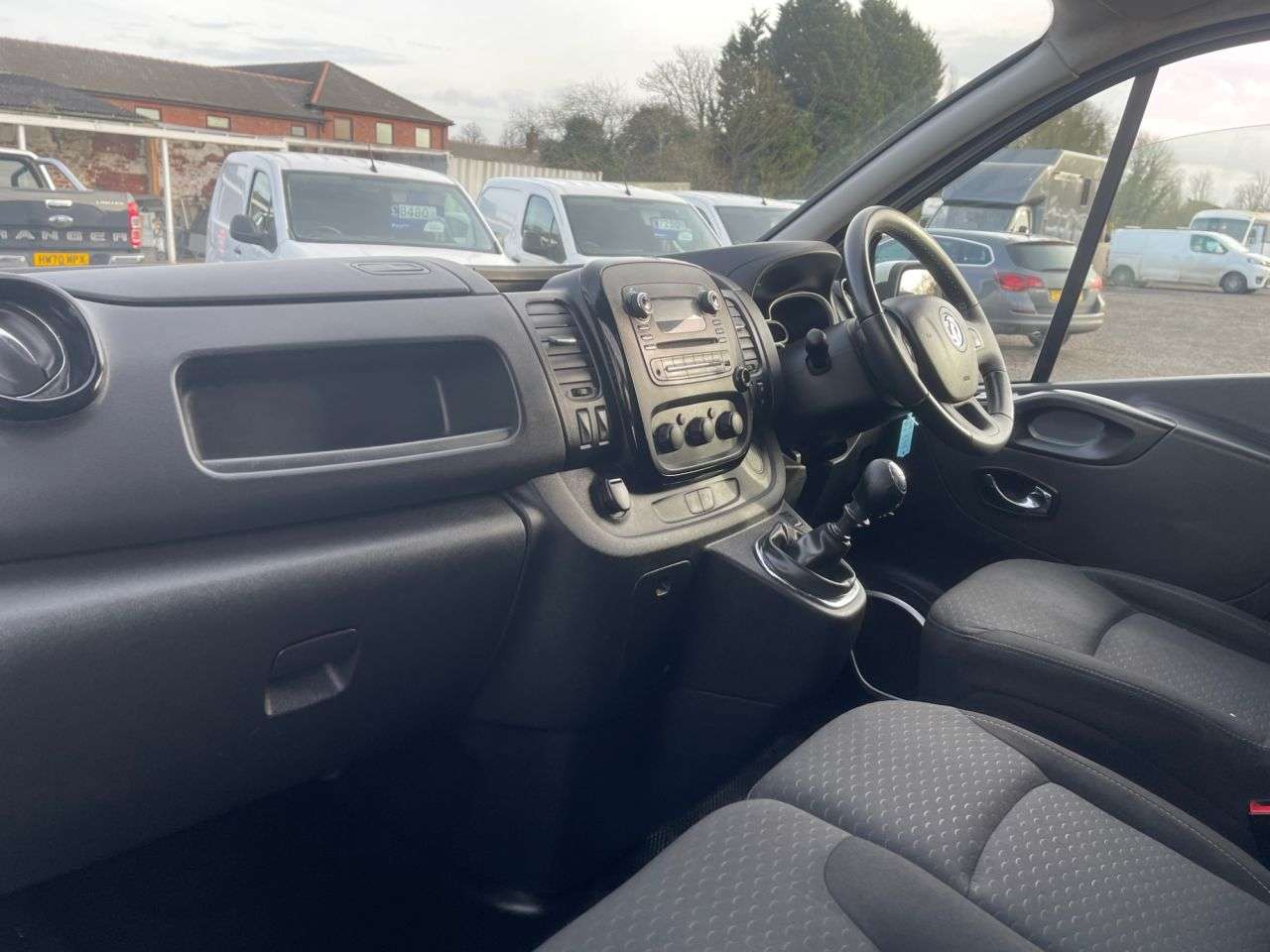 2016 VAUXHALL VIVARO 2016 VAUXHALL VIVARO