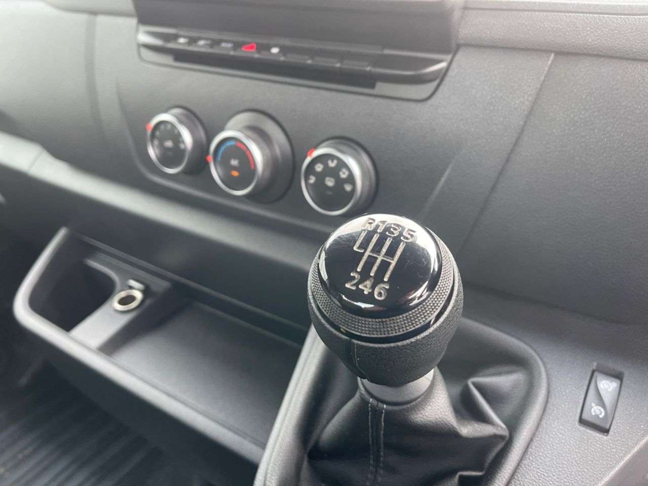 2023 RENAULT MASTER 2023 RENAULT MASTER