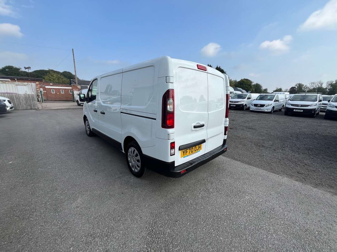 2020 RENAULT TRAFIC 2020 RENAULT TRAFIC