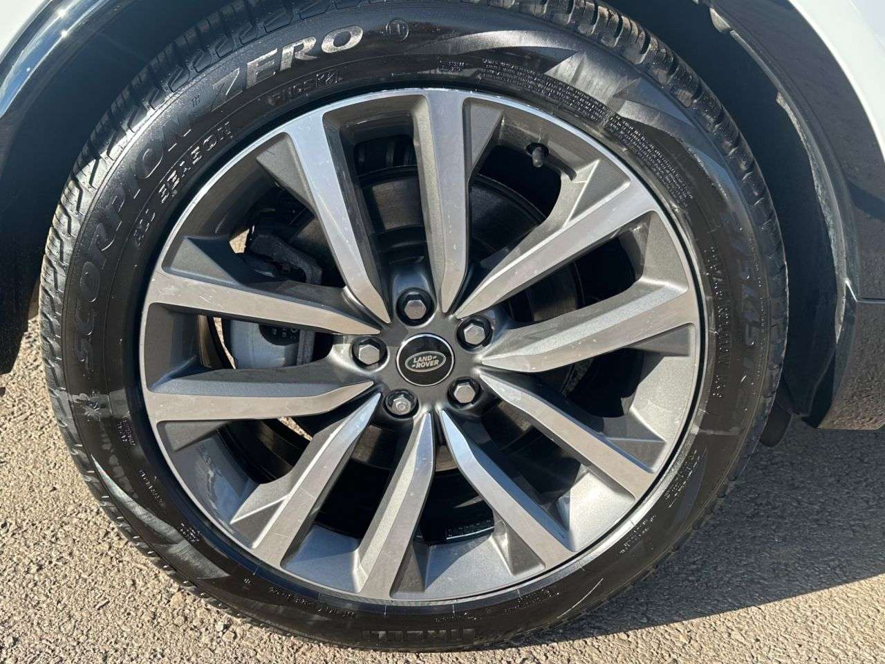 2024 LAND ROVER DISCOVERY 2024 LAND ROVER DISCOVERY