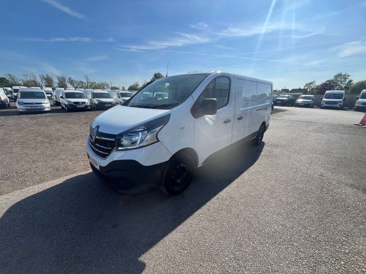 2021 RENAULT TRAFIC 2021 RENAULT TRAFIC