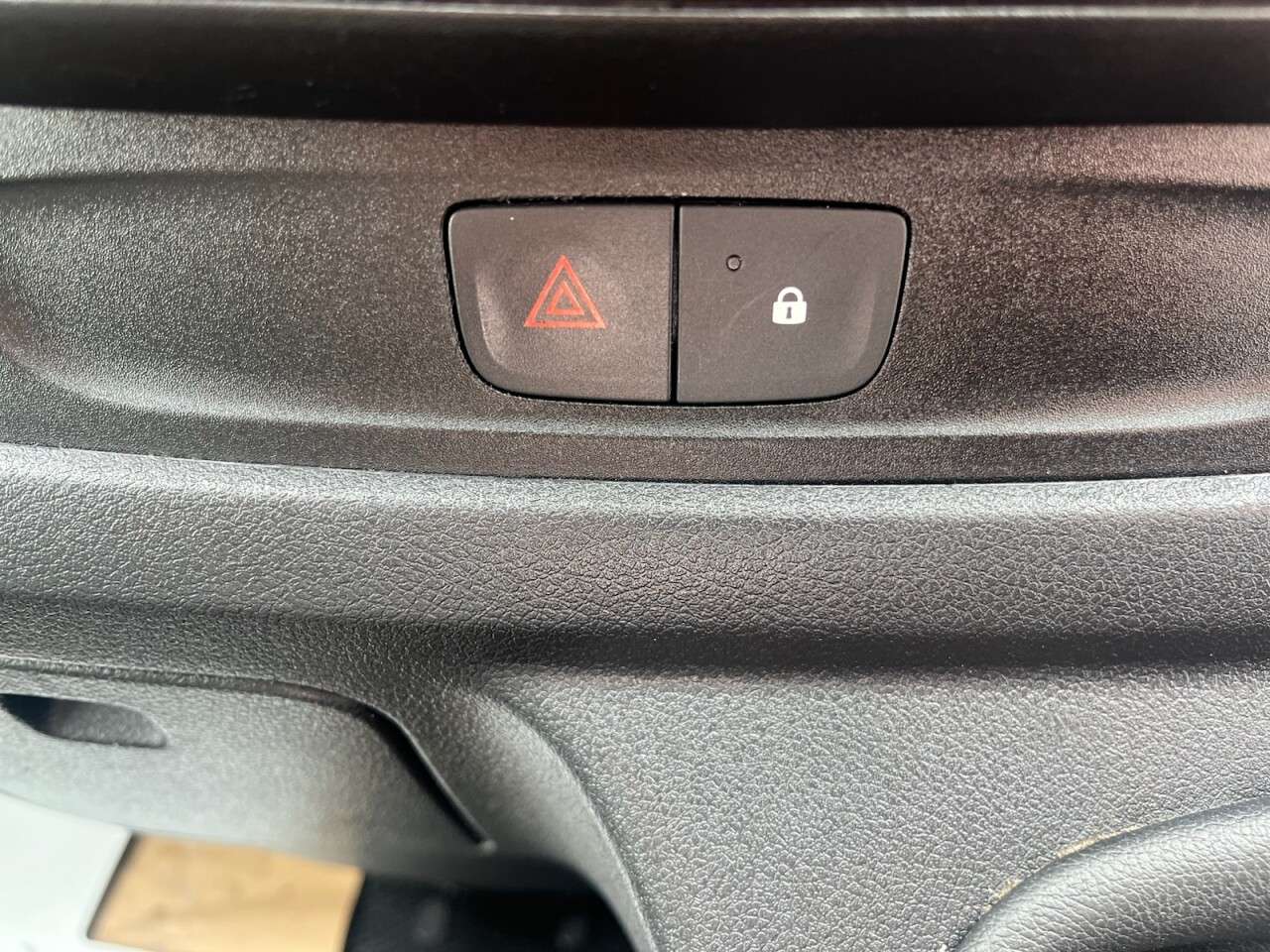 2021 RENAULT TRAFIC 2021 RENAULT TRAFIC