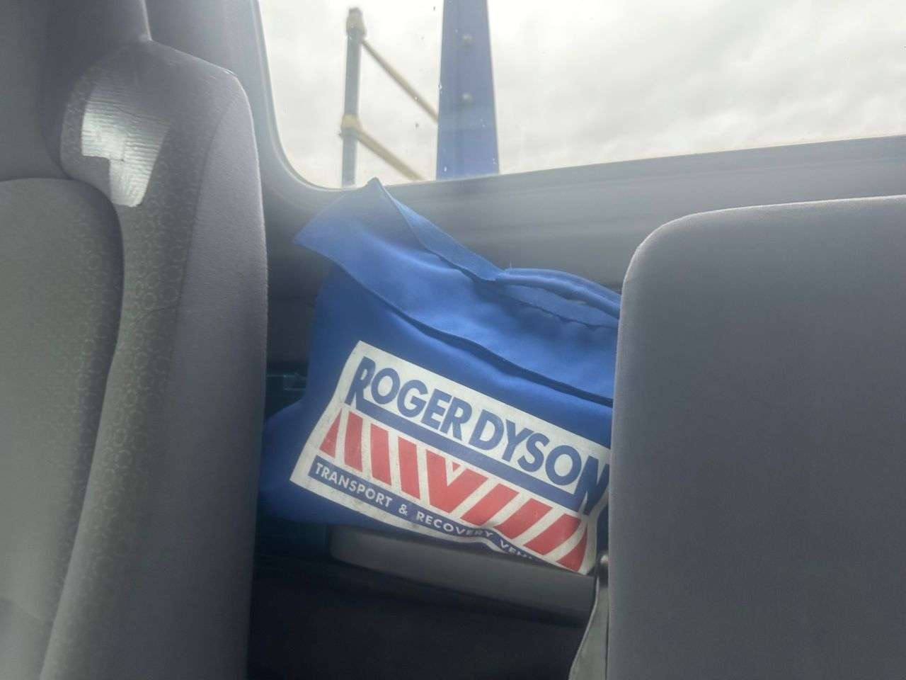 2017 ISUZU FORWARD 2017 ISUZU FORWARD