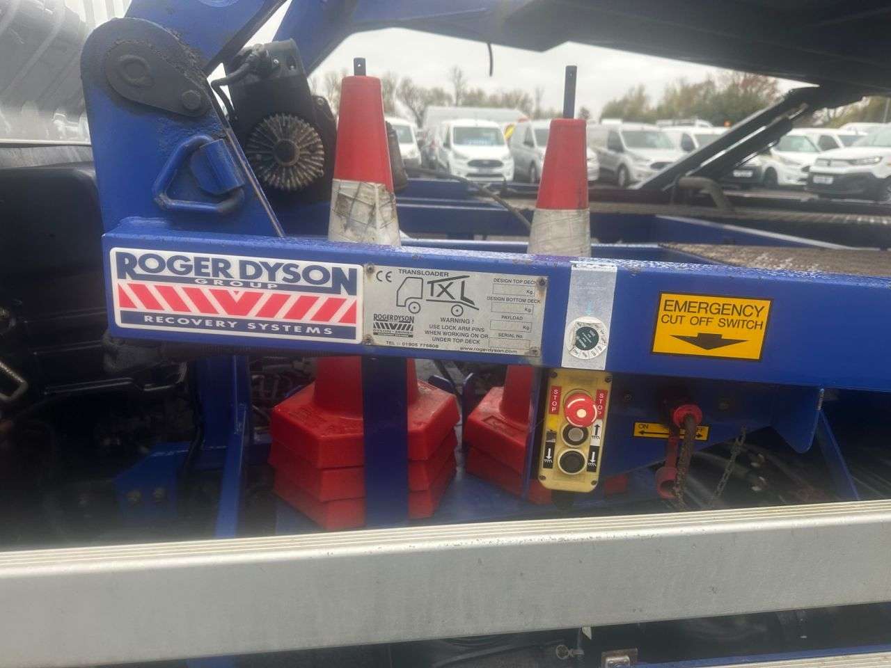 2017 ISUZU FORWARD 2017 ISUZU FORWARD